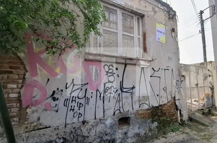 Excelente terreno à venda no bairro Anália Franco, com 128 m², Ideal para quem busca um es