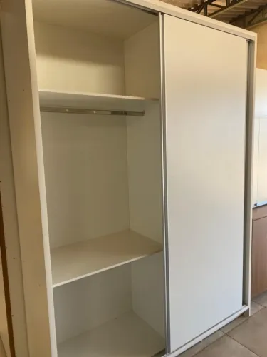 ARMARIOS EM MDF PORTAS DE CORRER BRANCO 