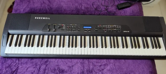 STAGE PIANO KURZWEIL  SPS4-8