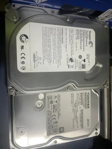 Disco rígido Toshiba Sata 500gb 3.5 DT01aca050
