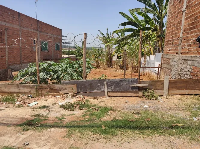 ÁGIO LOTE NO RES. RECANTO DO BOSQUE- GOIÂNIA 
