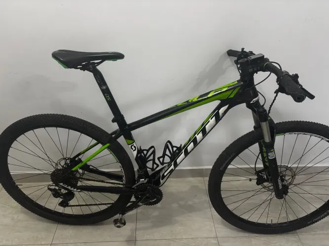 Bicicleta Scott Scale 935- Tamanho M