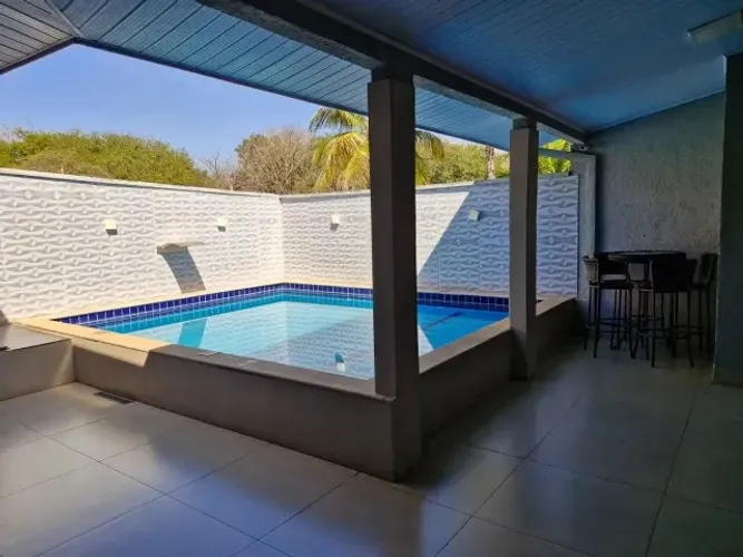 vendo casa nas quintas LETR04