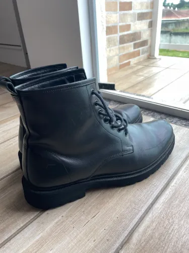 Bota Coturno Ellus - Tam. 41 - Semi nova.