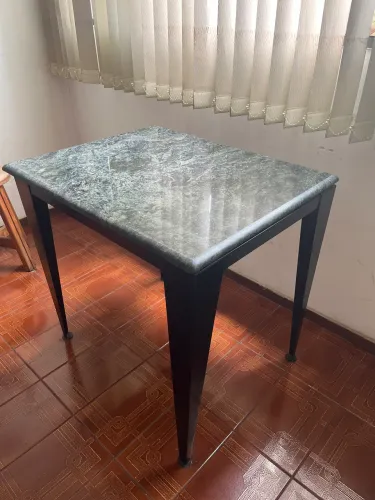 Mesa de granito 