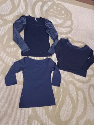 Kit com 3 blusas femininas - tamanho P