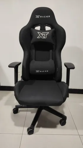 Cadeira XT Racer Defender preta em ótimo estado 