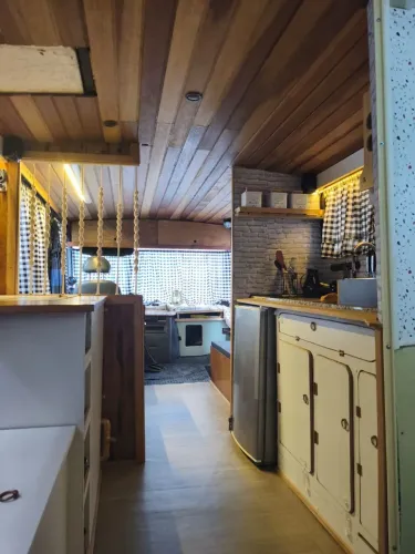 Motohome Mercedes Benz MB709