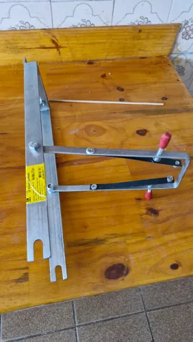 Alinhador de rodas para bike