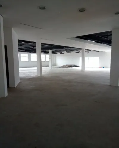 VILA CARRÃO, SALÃO COMERCIAL SUPERIOR COM 724,32M² - BEM DISTRIBUIDOS, EXCELENTE LOCALIZAÇ