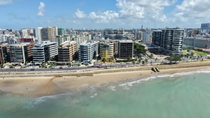 Cobertura Dúplex, Beira-mar da Jatiúca. 05 suítes, lazer privativo, 06 vagas de garagem