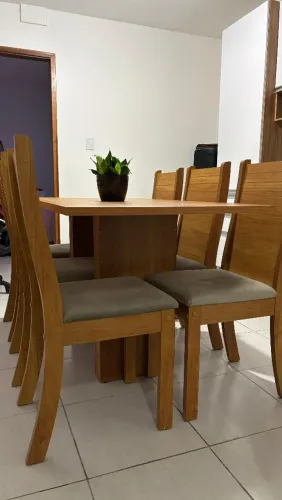 Mesa de Jantar Retangular com 6 Cadeiras