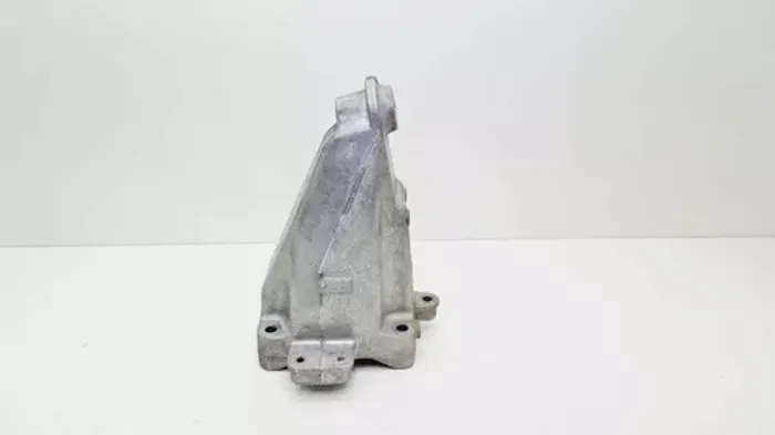 Suporte Motor Direito Mercedes C180 C200 2017