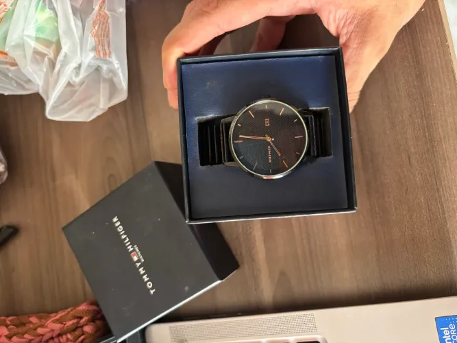 Relógio tommy hilfiger - original com caixa