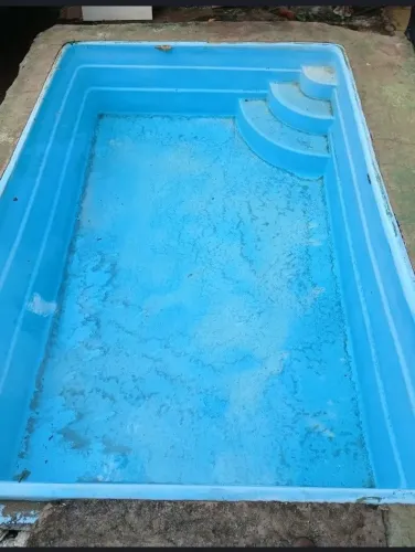 Piscina em fibra 2m x3m com escada