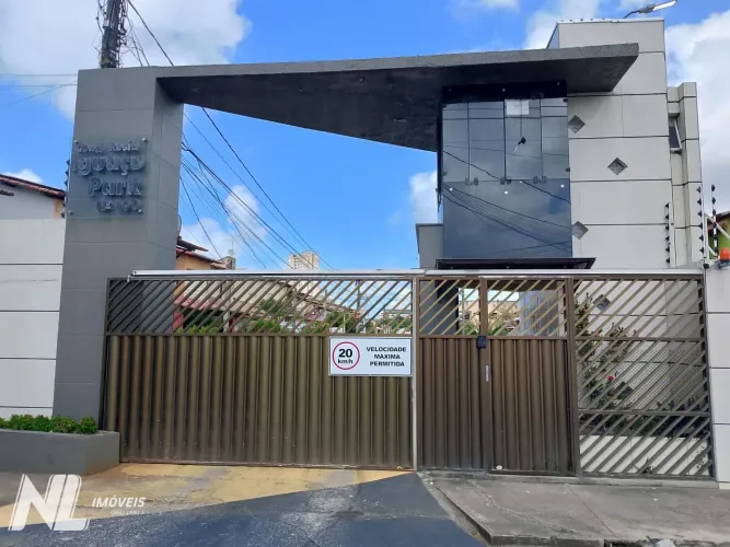 Casa Duplex para Locação em Nova Parnamirim com 4 Quartos e 3 Suítes