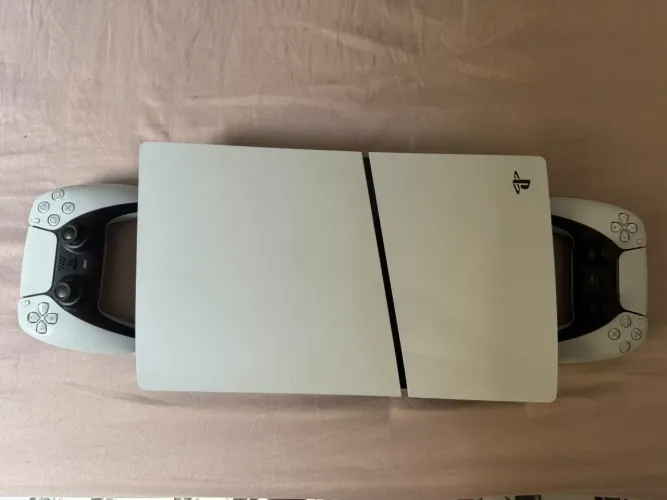 PS5 COM 2 CONTROLES