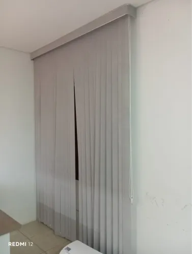 2 Cortinas persianas