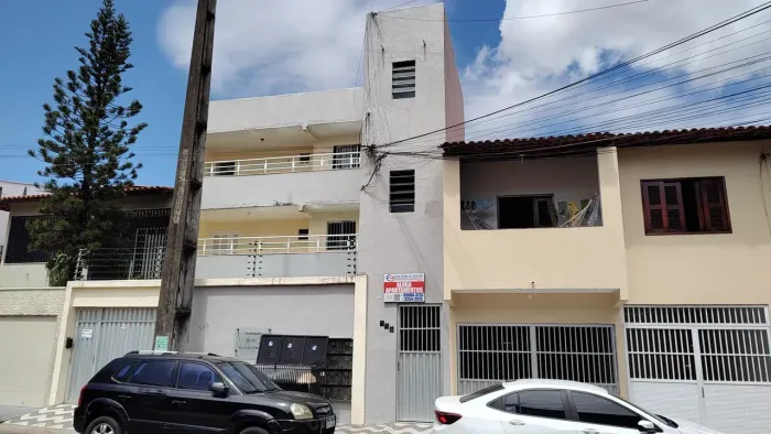 Imóvel para aluguel de 48 metros quadrados, com 2 quartos, em Demócrito Rocha - Fortaleza