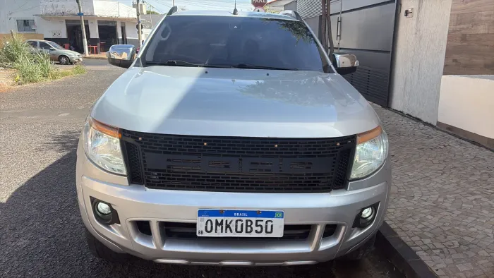 Ford Ranger Limited 3.2 20V 4X4 CD Aut. Dies. 2013
