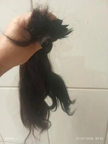 Vende-se cabelo brasileiro.