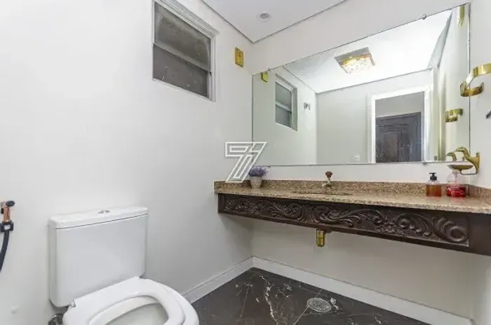 Apartamento a venda agua Verde com 186 m2 com 4 quartos 2 vagas garagem