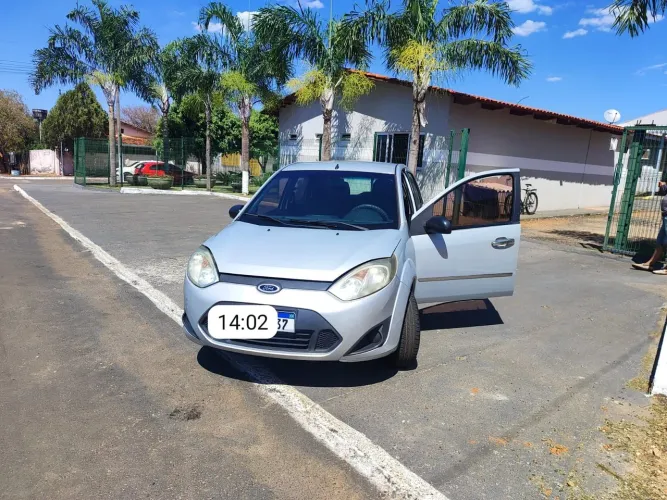 Ford Fiesta 1.0 8V Flex/class 1.0 8V Flex 5P 2012