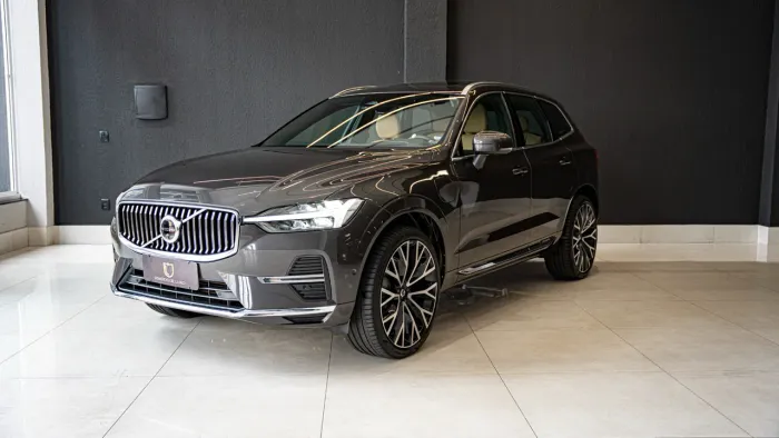 Volvo XC-60 T-8 Ultimate 2.0 AWD (híbrido) 2024