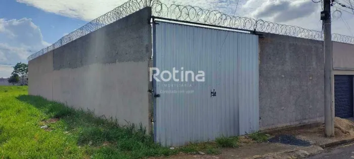 Terreno residencial de 250 m² à venda no Bairro Santa Rosa, Uberlândia