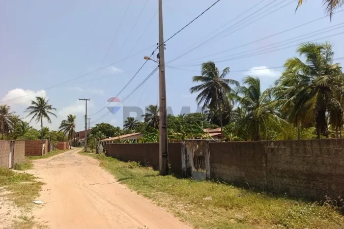 VENDE SE TERRENO EM FLECHEIRAS COM 3.600M2