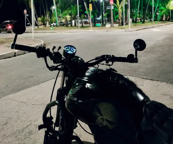 Vendo cg 125, emplacada , 