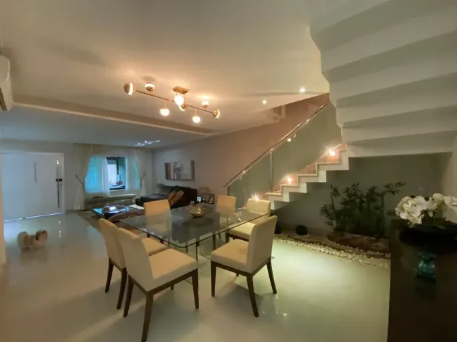 004 - UNICA OPORTUNIDADE DE CASA EM CONDOMINIO FECHADO DENTRO DE SÃO LUIS MOBILIADA