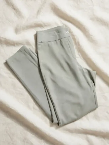 Calça alfaiataria cinza  número 40 