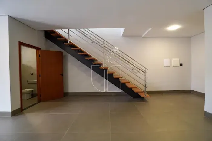 Salas em Área Comercial no Alto Cafezal - Marília