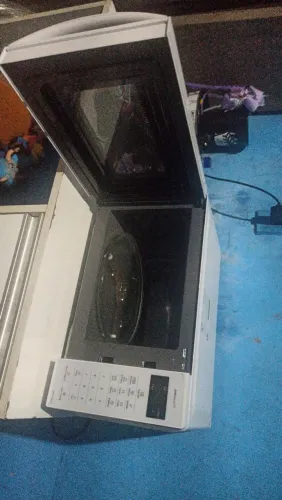 Vende-se Microondas Panasonic