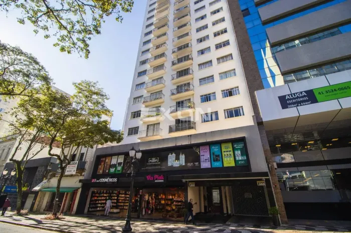Apartamento para locação amplo no coração de Curitiba  2 quartos  131m²  Edifício Rio Gran