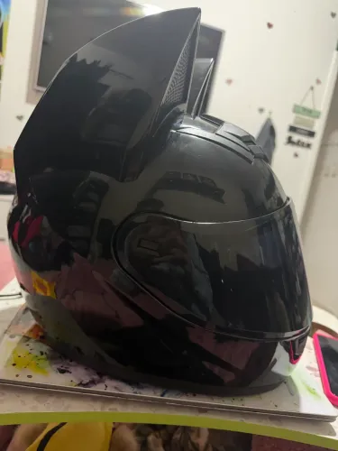 Capacete gatinha importado 
