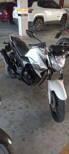 Fazer 250
