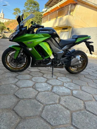 Kawasaki - Ninja 1000 (Z1000 SX - Sport Touring)
