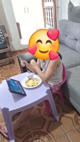 Mesa e cadeira infantil 
