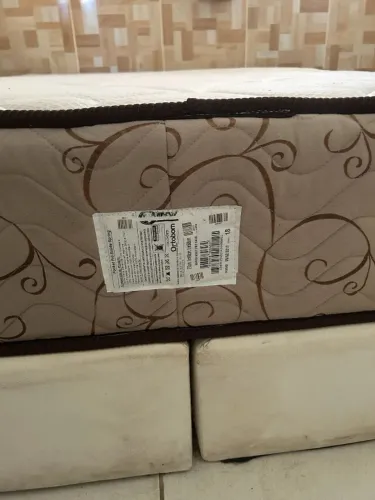 CAMA CASAL QUEEN ORTOBOM 1,98cm x 1,58cm