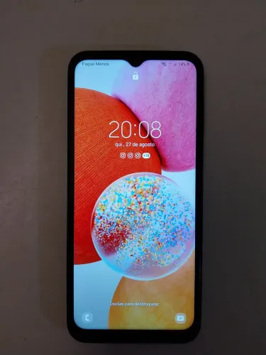 Samsung A06 Pouco usado novo