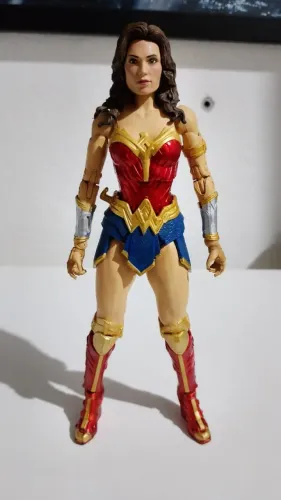 mulher maravilha mcfarlane filme shazam