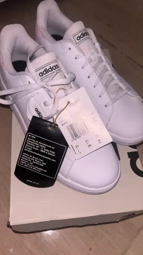 Tenis adidas novo feminino
