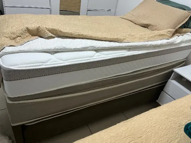 2 cama de solteiro com cama auxiliar Milão, estado de novo