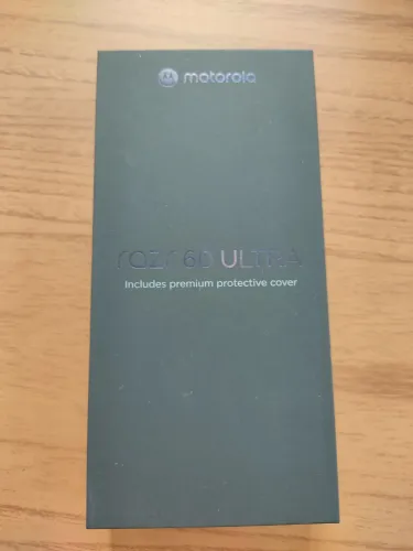 Celular Motorola razr 60 ultra