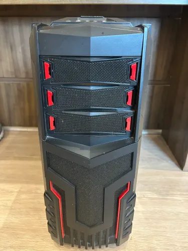 Core I5 2a Geração, Gabinete Gamer, 8 Gb Ram, 240 Gb Ssd (Usado)