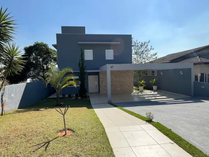 CASA A VENDA NO CONDOMÍNIO RESERVA SANTA MARIA