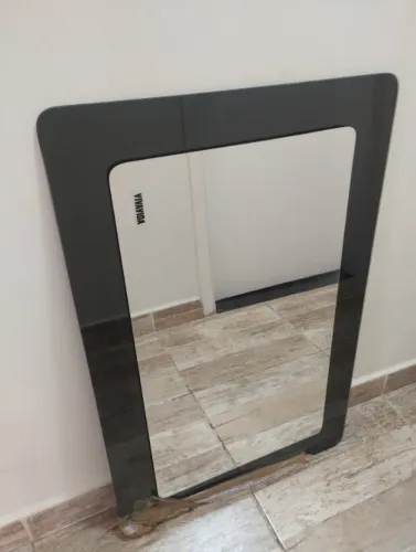 Espelho: medidas: 65cm x 1,00metro