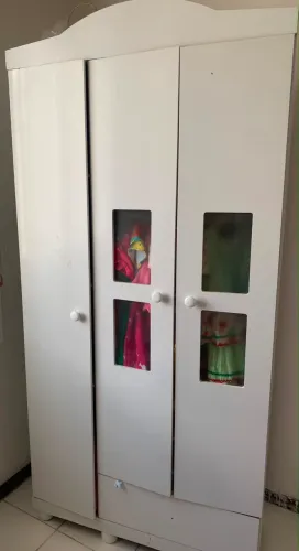 GUARDA ROUPA